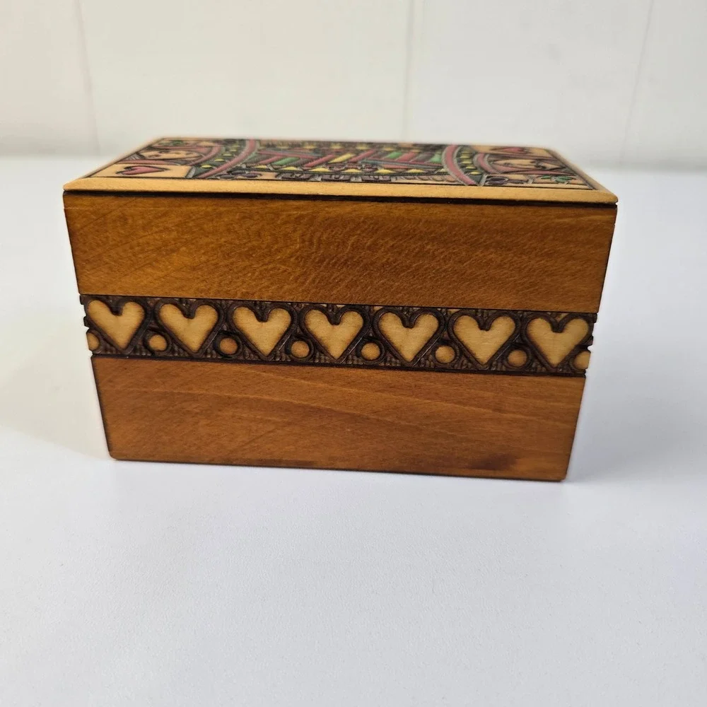 Polish Hand Painted Wood Playing Card Box Queen‎ of Hearts Folk Art Vintage